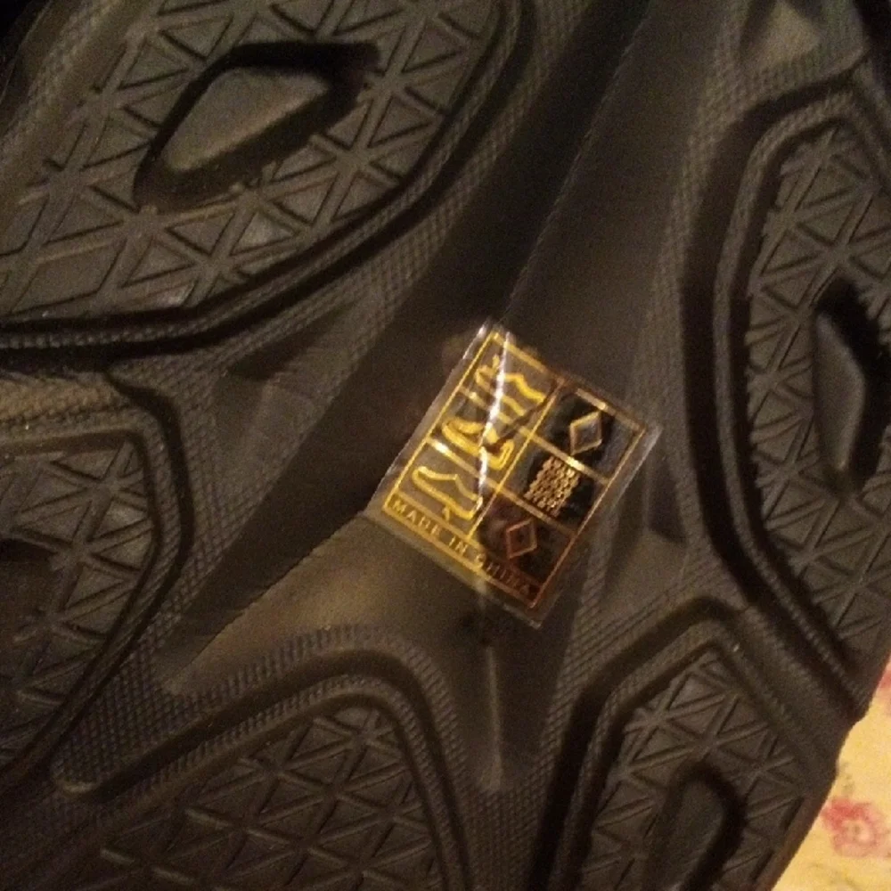 Men's Black Fur-Lined Shoes